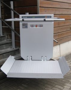 TR 8 platformlift